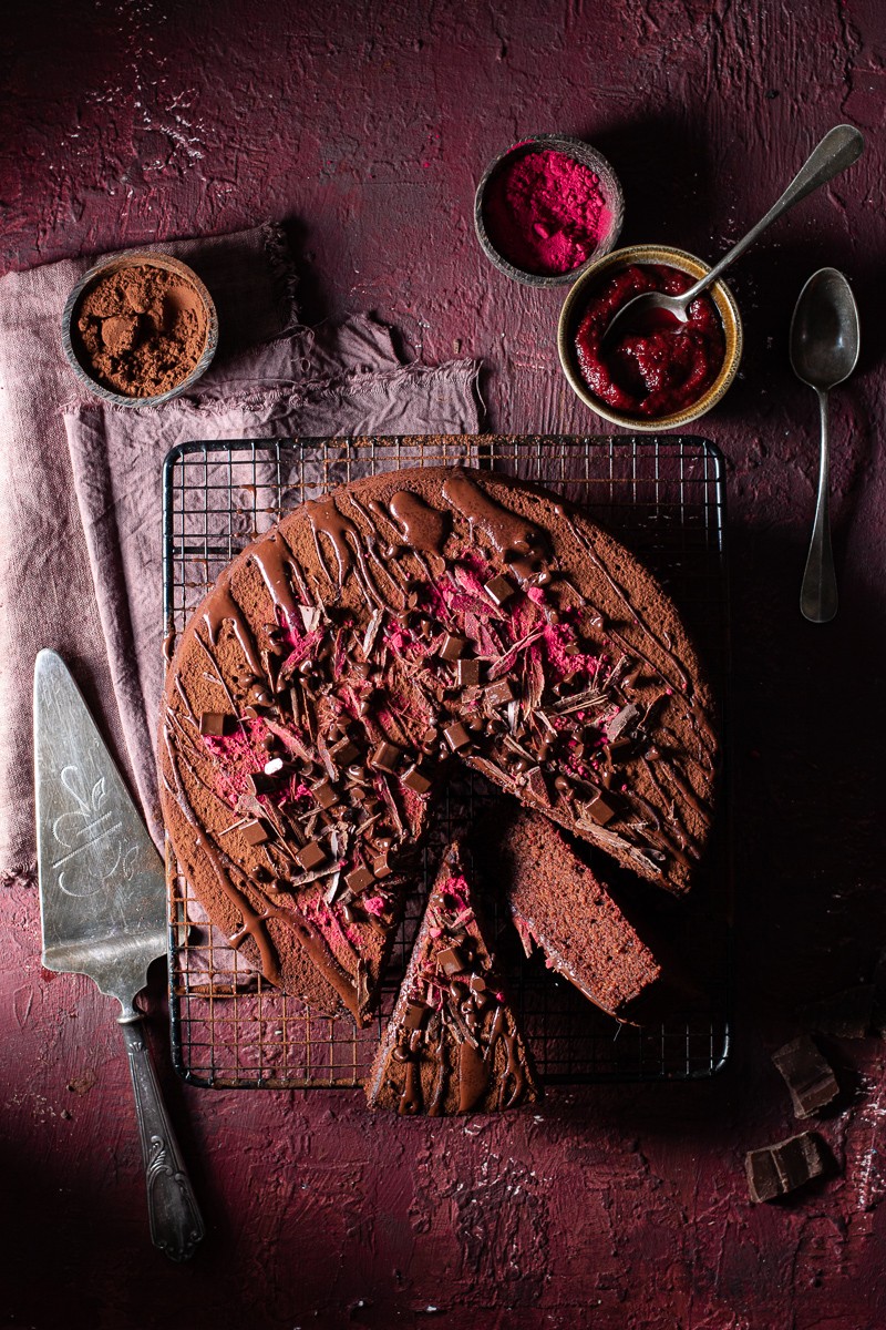 Torta al cioccolato e barbabietola