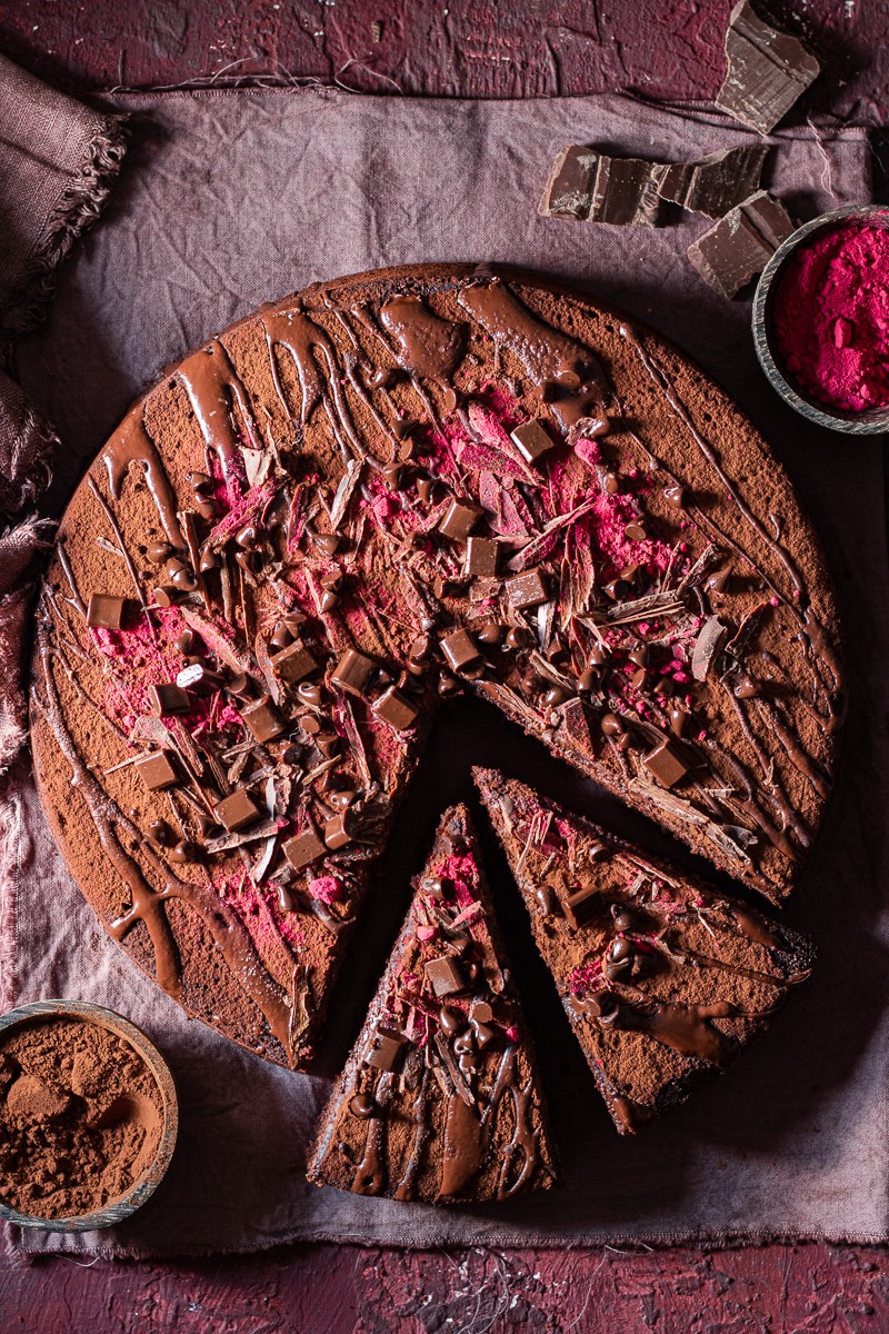 Torta al cioccolato e barbabietola