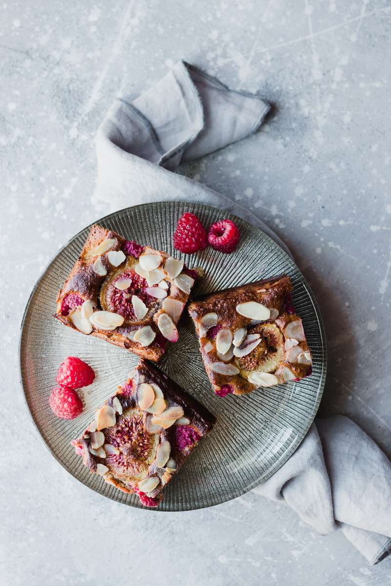 Torta di fichi senza zucchero (quasi)