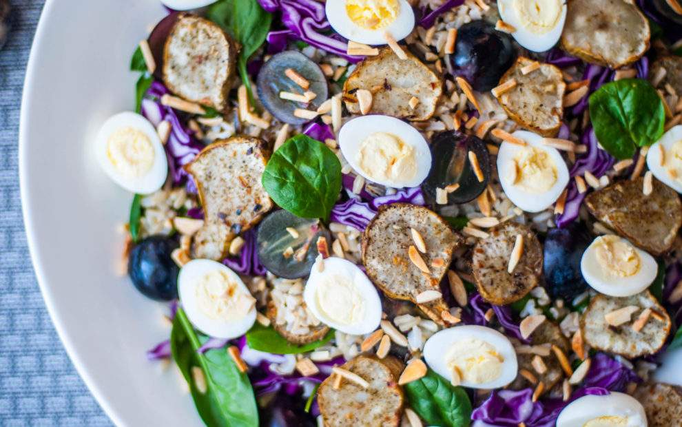 Insalata di topinambur e cavolo rosso