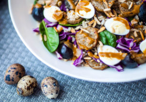 Insalata di topinambur e cavolo rosso