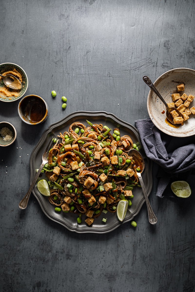 insalata-di-soba-e-tofu-croccante