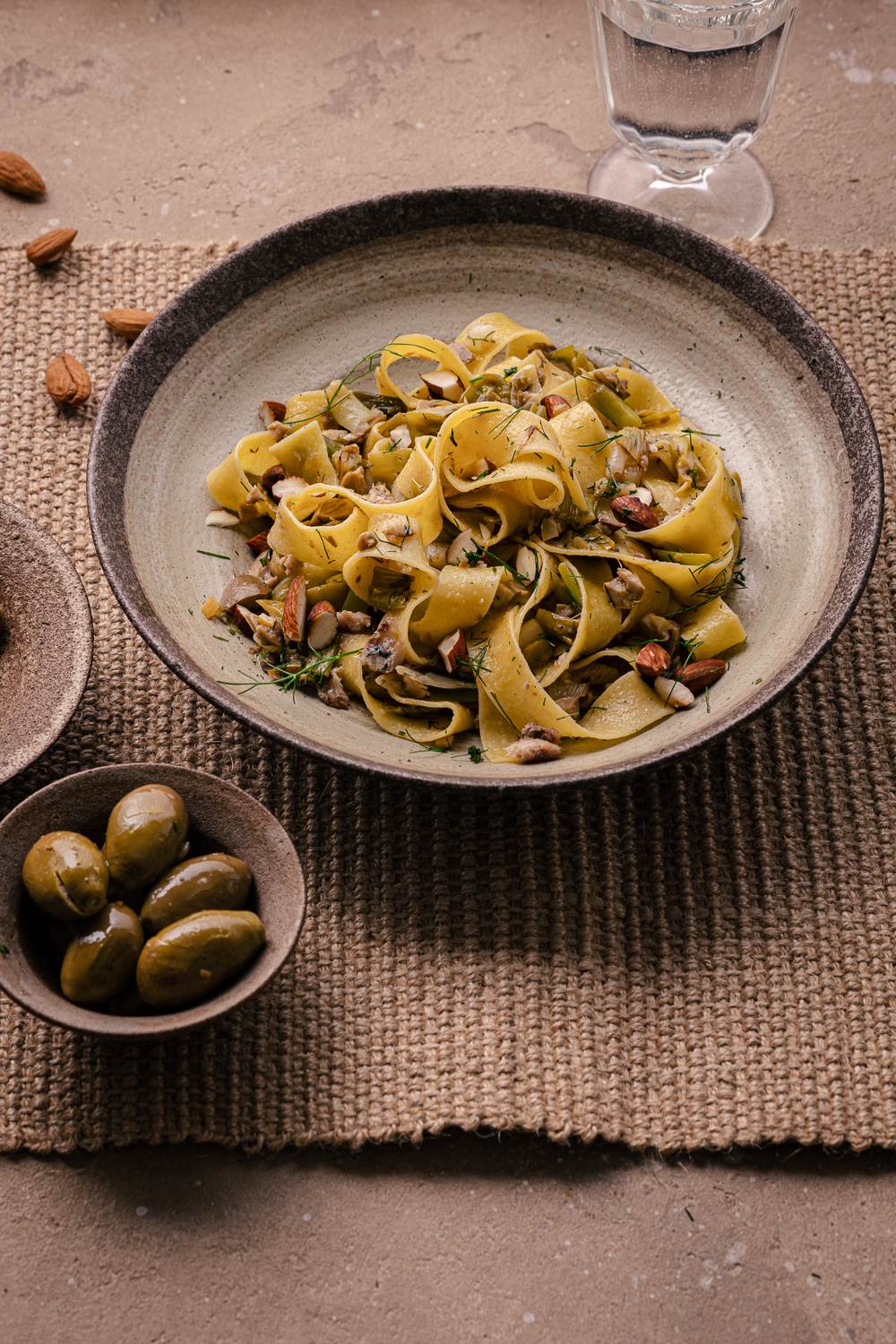 pappardelle cipollotti limone sardine