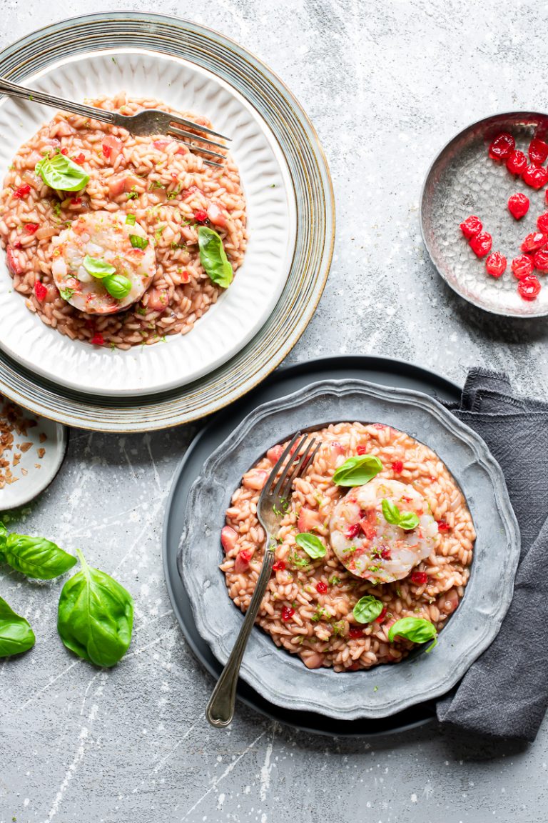 Risotto alle fragole e gamberi | senza latticini