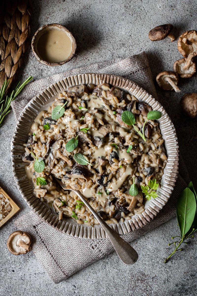 risotto ai funghi con miso e thaina