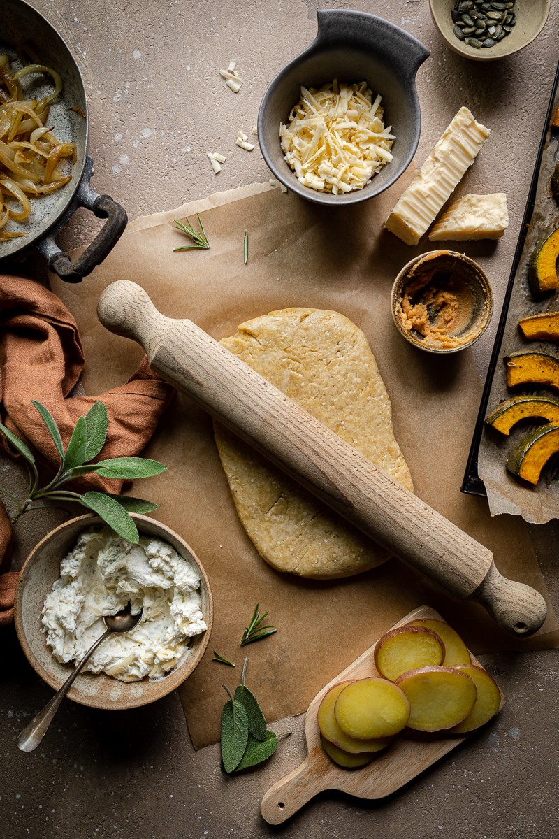 ingredienti per preparare unna galette alla zucca, miso cheddar