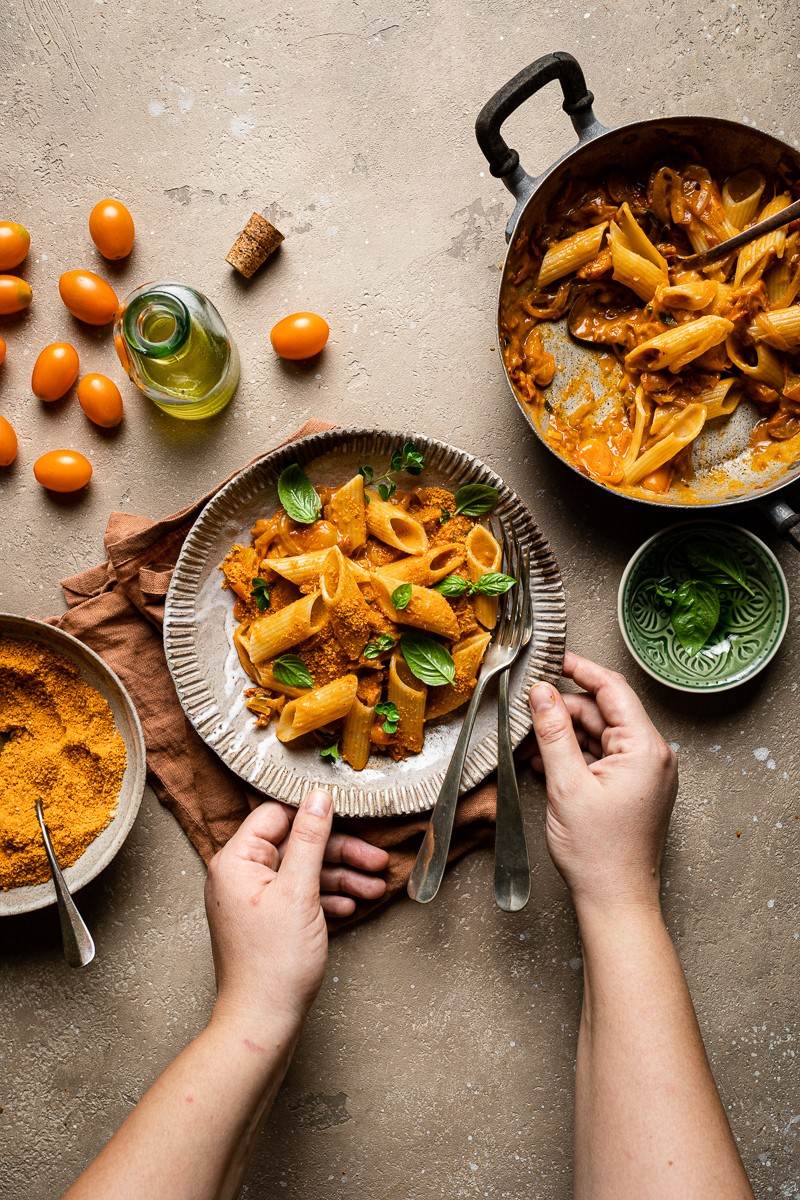 pasta vegana one pot al pomodoro