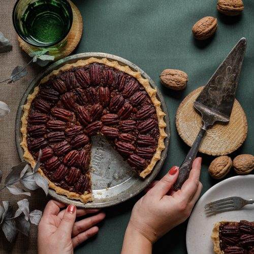 menu del ringraziamento vegetariano da preparare in anticipo - pecan pie