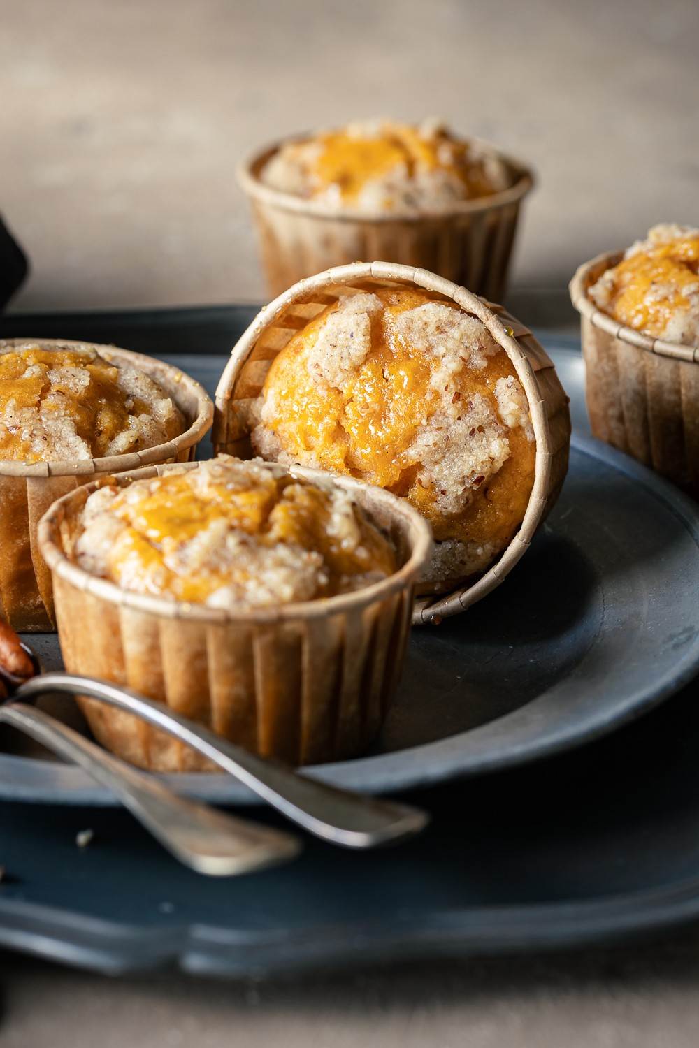 muffin di patate dolci e sciroppo d'acero e noci pecan